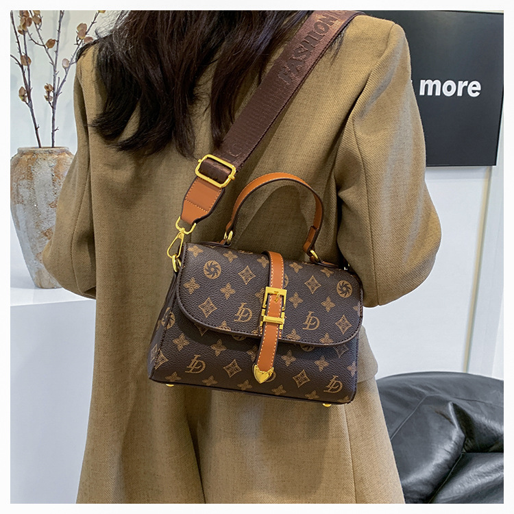 2026 Trendy Old Flower This Year's Trendy Casual Texture Autumn Winter Women's Crossbody Fashion Versatile - view 4
