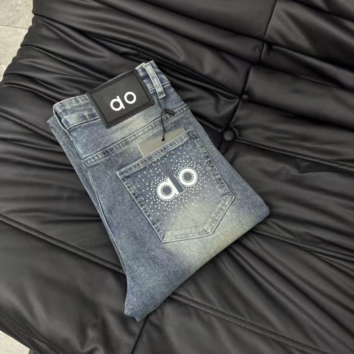 Mens Designer Purples Jeans Fashion Ripped Joggers Slim Fit Jeans Denims For Man Hip Hop Distressed Pants High Quality