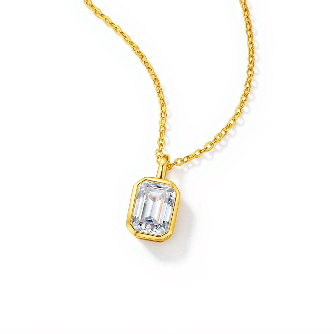 TaiYang S925 Sterling Silver Emerald Cut Rectangle Moissanite Necklace Women French Elegant Bezel Setting Sparkling Diamond Clavicle Chain Fine Jewelr