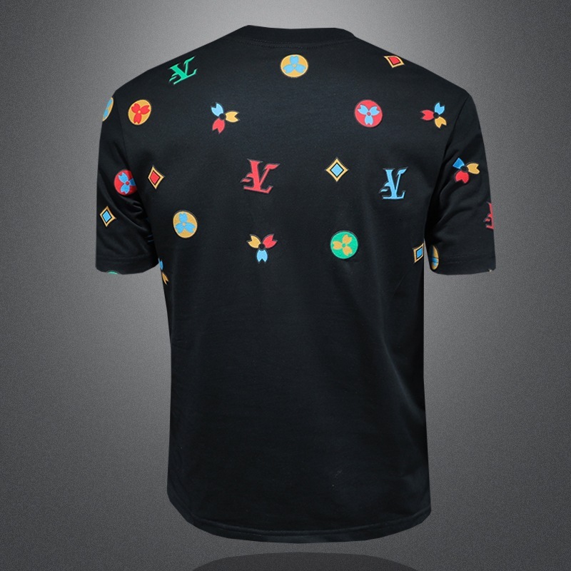 European men's short-sleeve T-shirt, 2026 summer embroidered round-neck loose-fit half-sleeve tee, direct from the manufacturer