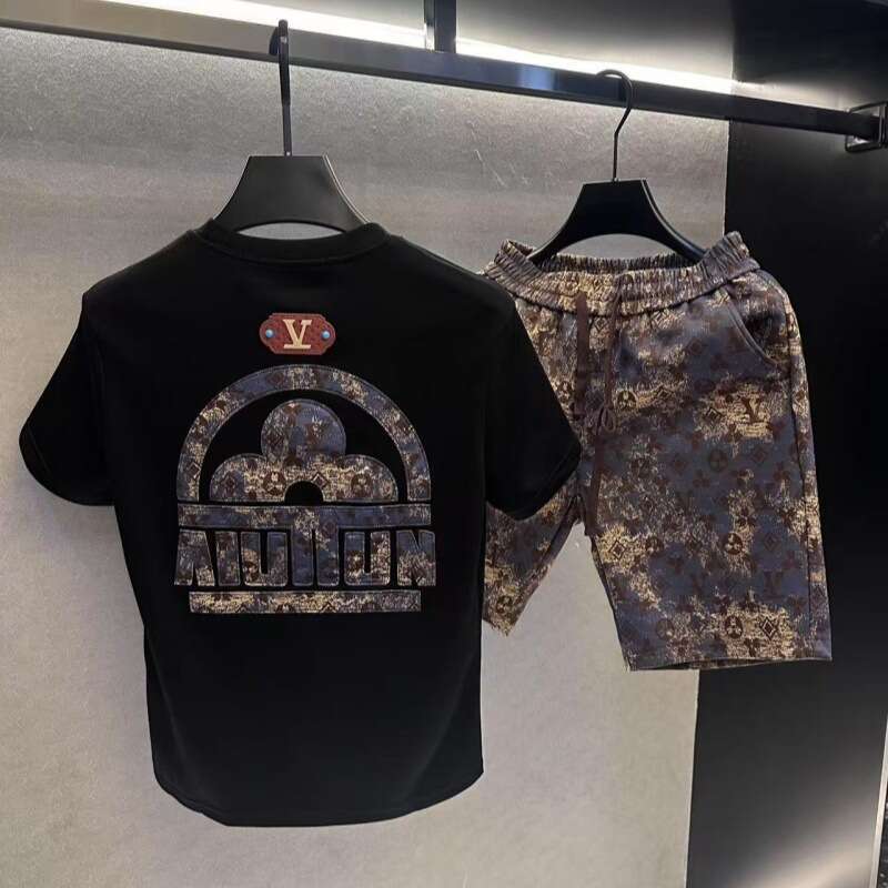 Summer New High-End Brand European Heavy Embroidery Printed Trendy Shorts Half-Sleeve Men's Light Luxury T-Shirt Set Asia Size
