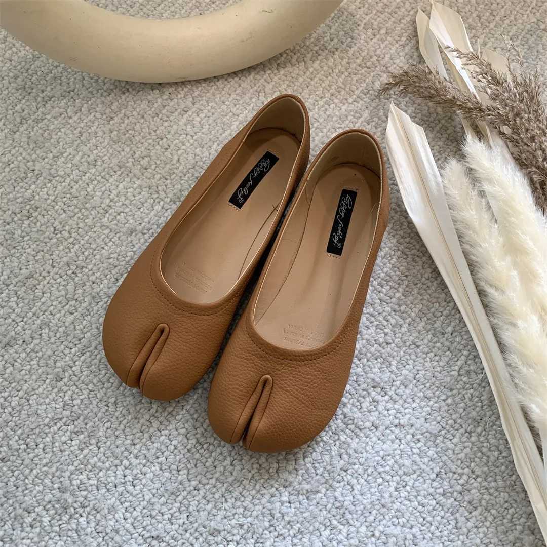 Bailamos Brand New Split Toe Flats Ballet Shoes Woman Slip On Loafers Soft Bottom Moccasins Tabi Ninja Women Casual Shoes Mujer X260514