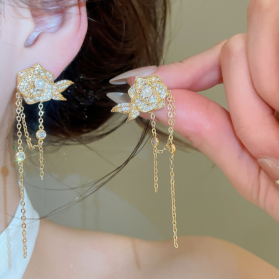 S925 plated sterling silver butterfly asymmetric earrings, simple and elegant high-end ear jewelry - view 4