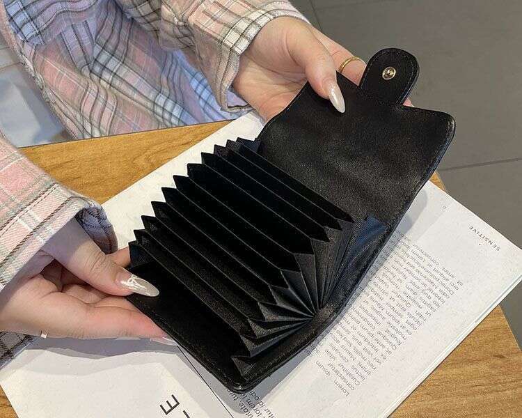 Xiaoxiangfeng New Multi-Card Slot Light Luxury Compact Accordion Internet Celebrity High-End Anti-Demagnetization Card Holder for Women dh911615482 - view 9
