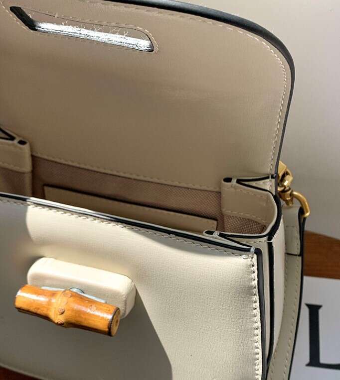 High-end Bamboo Saddle Small Women's New Fashion Handbag Shoulder Crossbody Bag