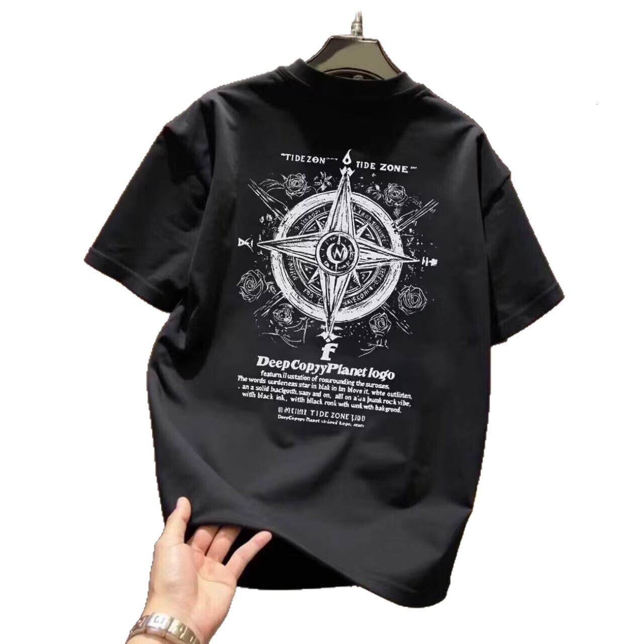 2026 new simple fashion Designer T-shirt men's round neck polo shirt spring and summer lightweight luxury casual outdoor sports short sleeved clo