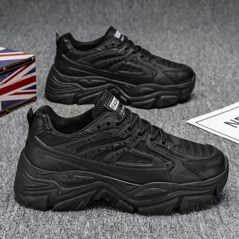 The new plus size cute solid color fashionable versatile women's casual lace up breathable high elasticity sports shoes are ligh ddmythur