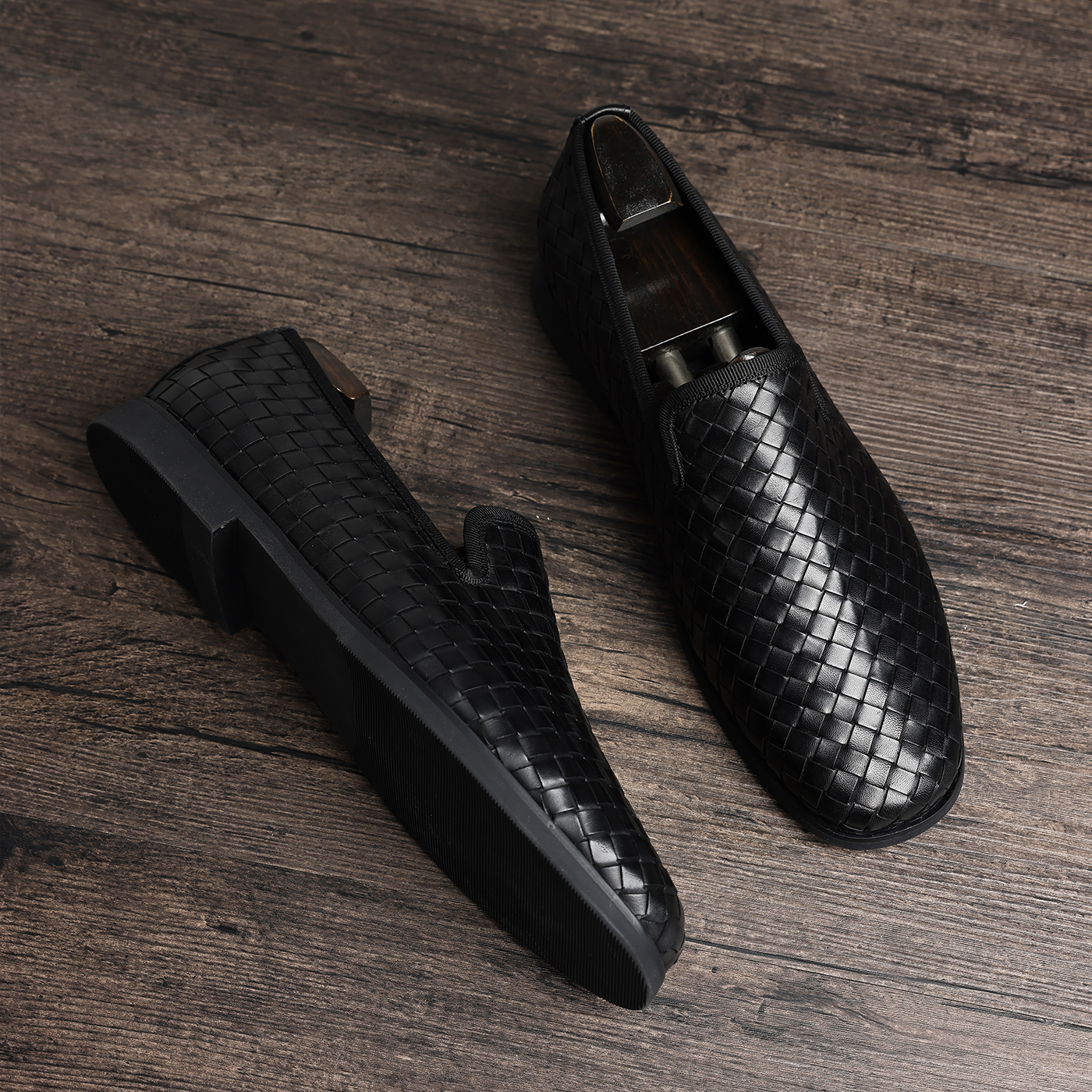 Men's Black Woven Leather Loafers Slip On Business Casual Dress Shoes Breathable Formal Office Shoes For Men