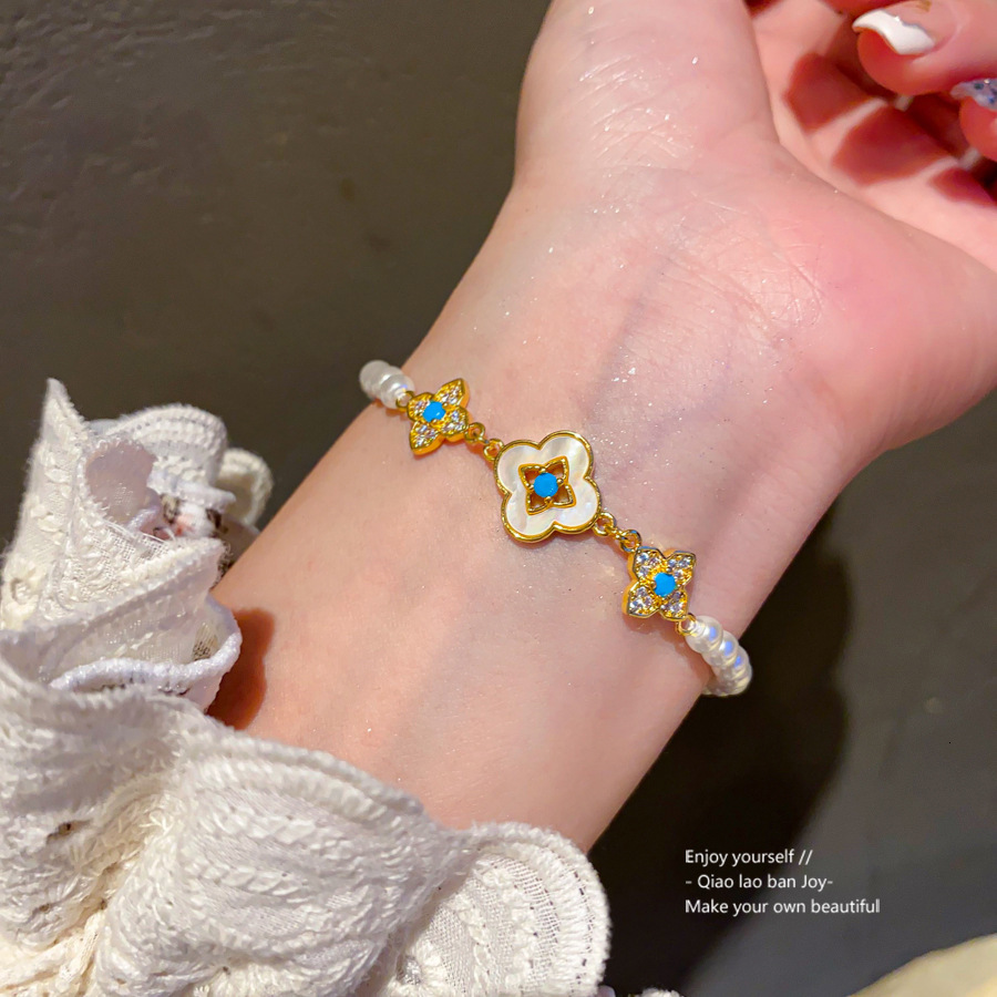 2026 new temperament retro hollowed out brushed clover bracelet designer fashionable simple high end brand style high quality daily jewelry