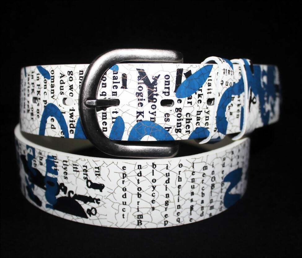 Versatile mens belt personalized casual leather Korean style trendy letter graffiti buckle punk retro blue 240401