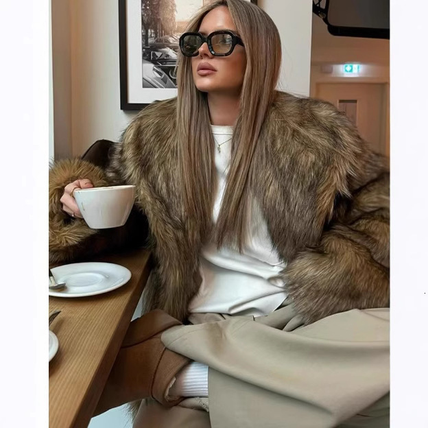Women Chic Patchwork Faux Fur Jacket Fashion Lapel Long Sleeve Loose Lace Up Coat 2025 Winter Lady Warm High Street Outwear 250920