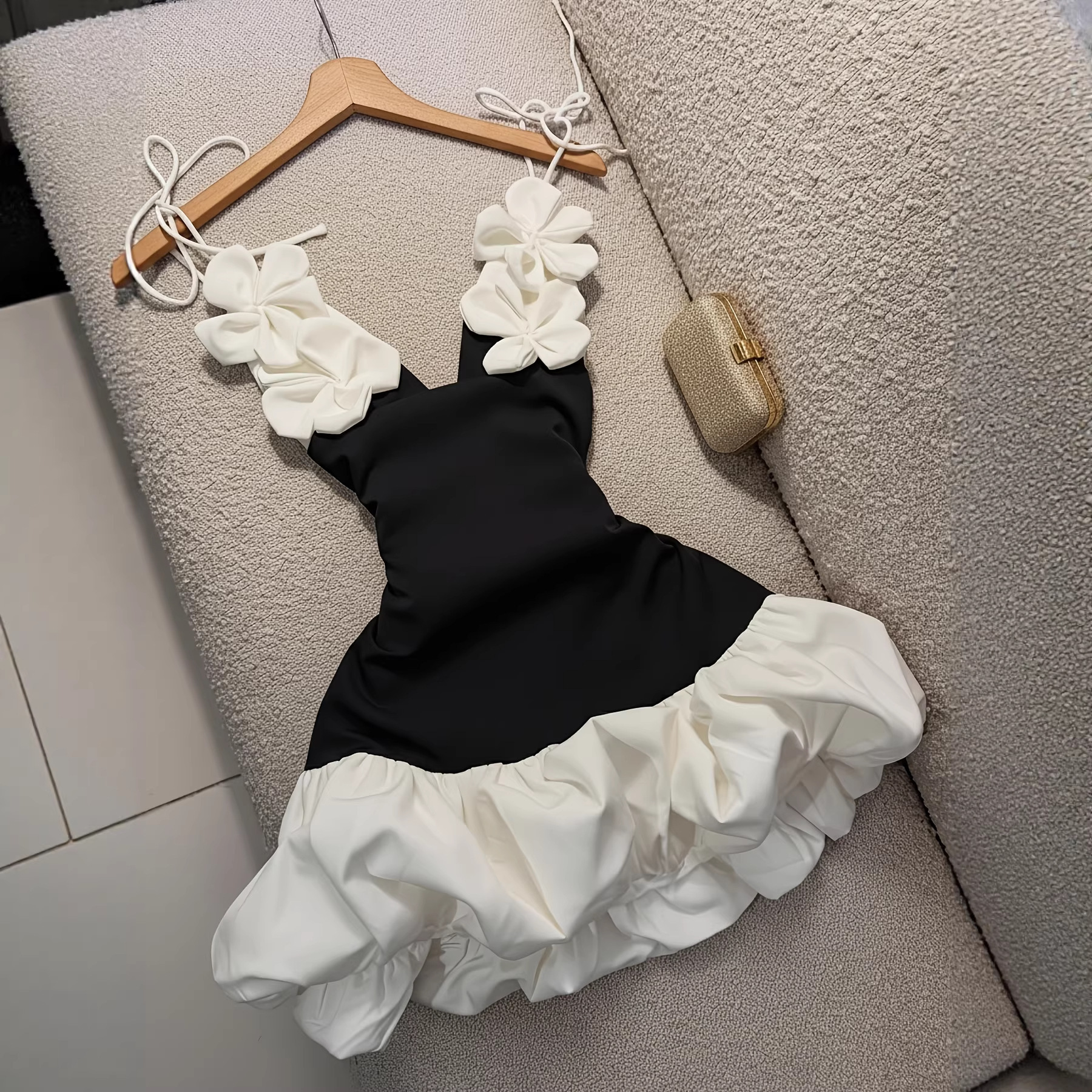 Dress For Women White Petal Shaped Strap Dress Elegant Floral Design Soft Comfortable Casual Outfit Perfect For Holiday Travel Beach Party Daily Gathe