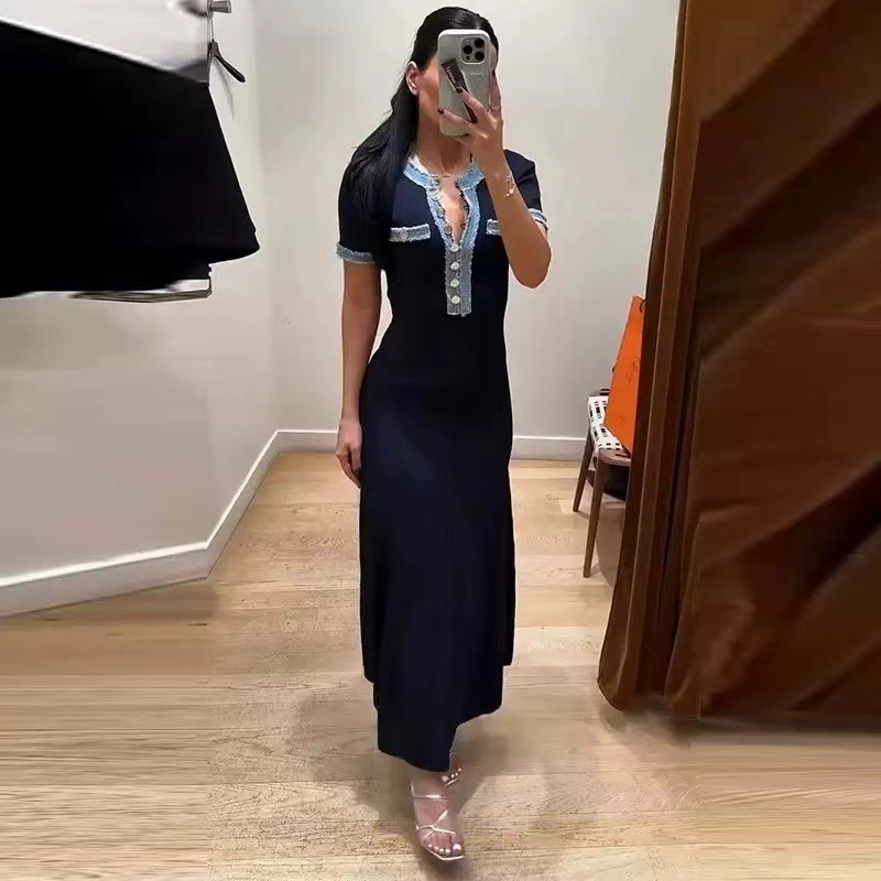 Designer European and American Style Denim Tassel Trim Patchwork Round Neck Metal Buckle Slim Fit Knitted Dress for Women Elastic Tight Bodycon