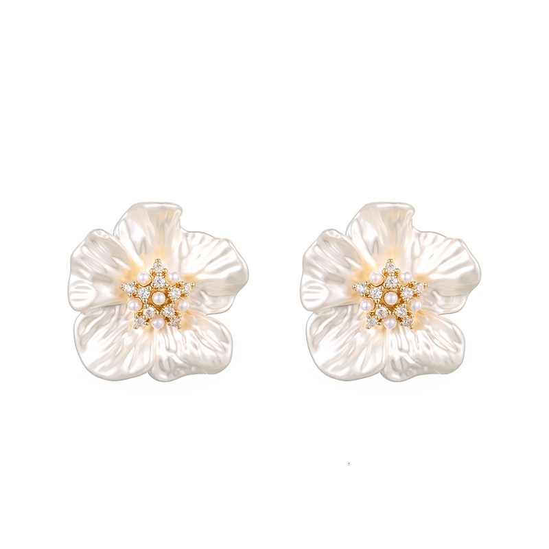 Earings Designer For Women Real Gold Plated Flower Stud Earrings With Artificial Pearl & Zircon Silver Needle Elegant Women Jewelry