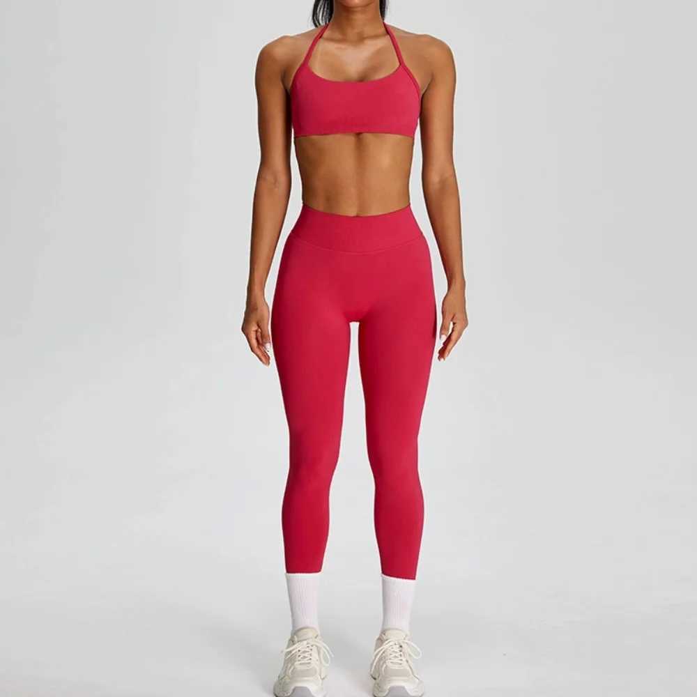 Seamless Sports Suits Womens 2 Pieces Tracksuits Sports Bra Leggings Yoga Set Breathable Quick Drying Running Workout Tights Fi C260514