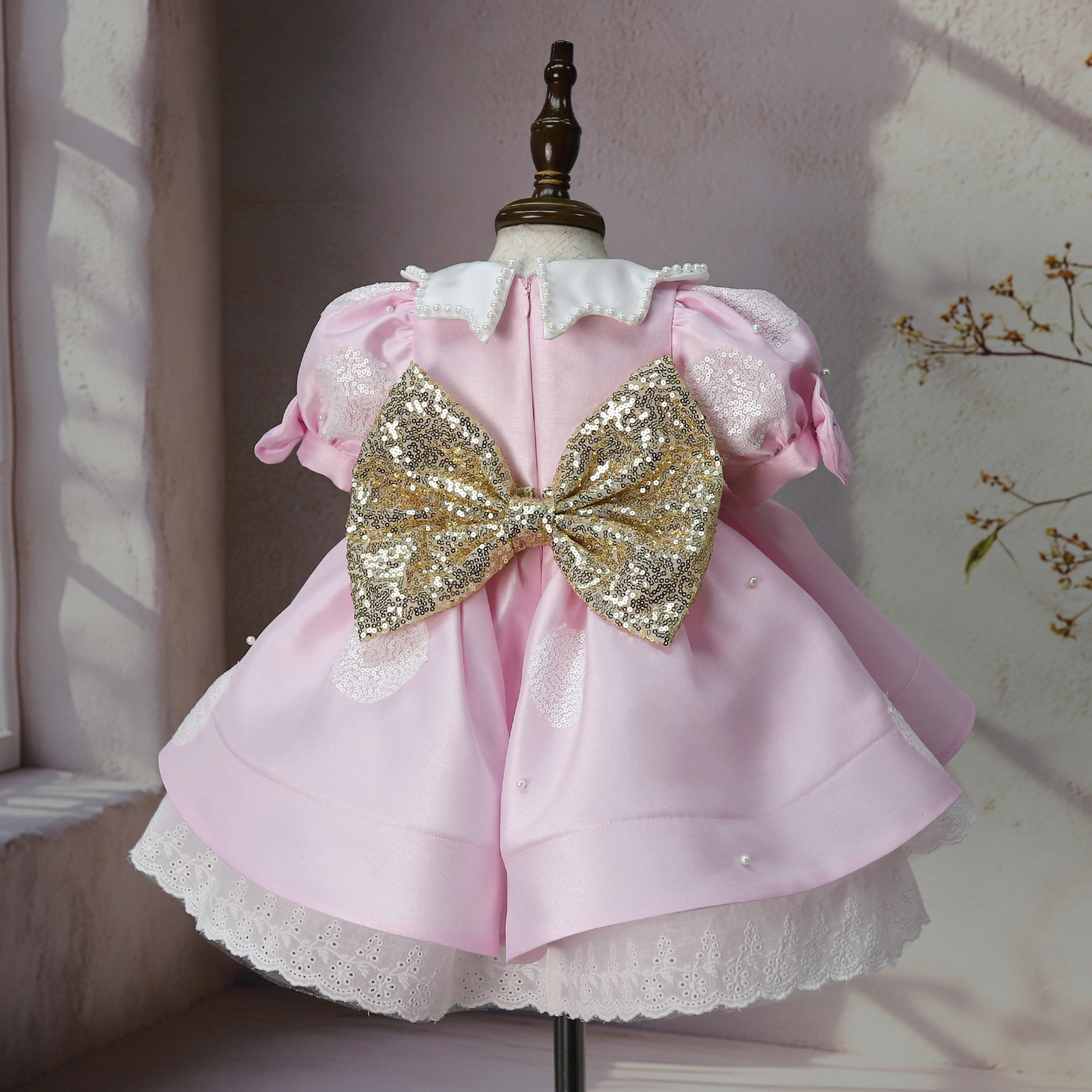Flower Girl Dresses Pink Pearl Lace White Sequin Top With Gold Bow Belt Short Sleeve For Wedding Birthday First Communion Gowns 241015