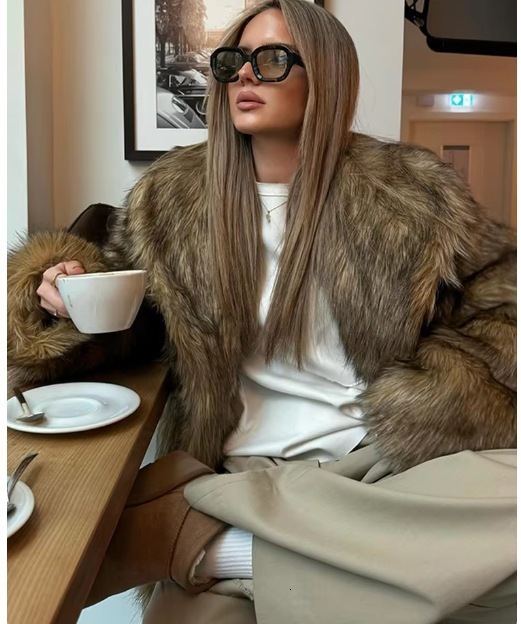 Women Chic Patchwork Faux Fur Jacket Fashion Lapel Long Sleeve Loose Lace Up Coat 2025 Winter Lady Warm High Street Outwear 250920