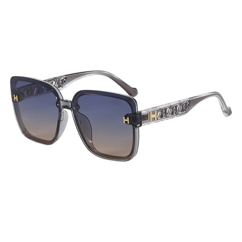 Luxury brands designer 2026 New Womens Elegant Polarized Sunglasses Oversized Square Black Frame with Clear Letter Temple UV400 Anti-UV Streetwear Sha