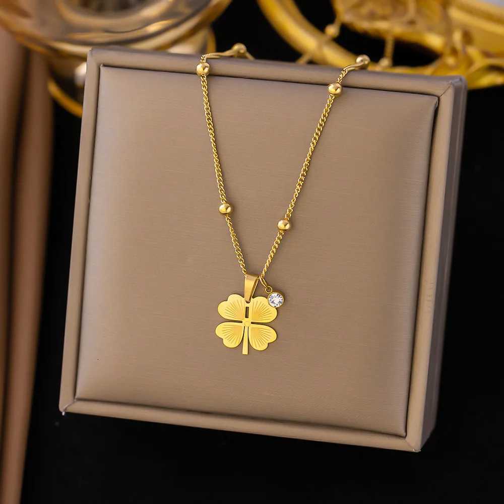 Stainl Steel Flower Pendant Necklace For Women Fashion Ladies Gold Color Clavicle Chain High Quality Jewelry Wedding Gifts X260516