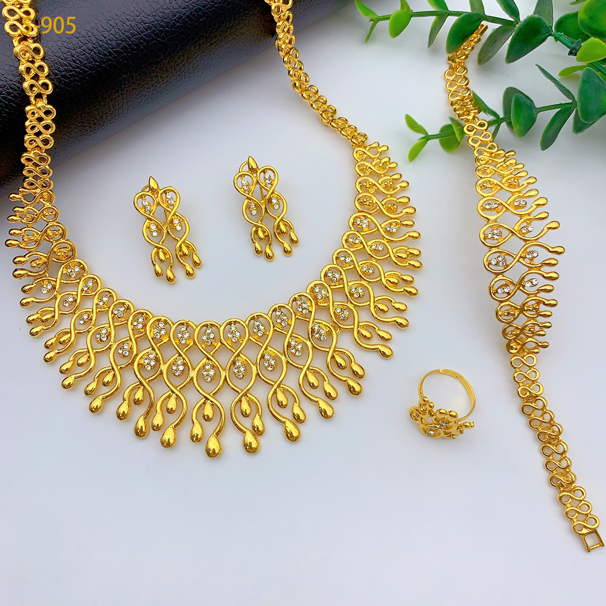 GZJPEI 4Piece y White Zircon Jewelry Set Necklace Earring Bracelet Ring Gold Plated Electroplating Dubai Banquet For Women 260429