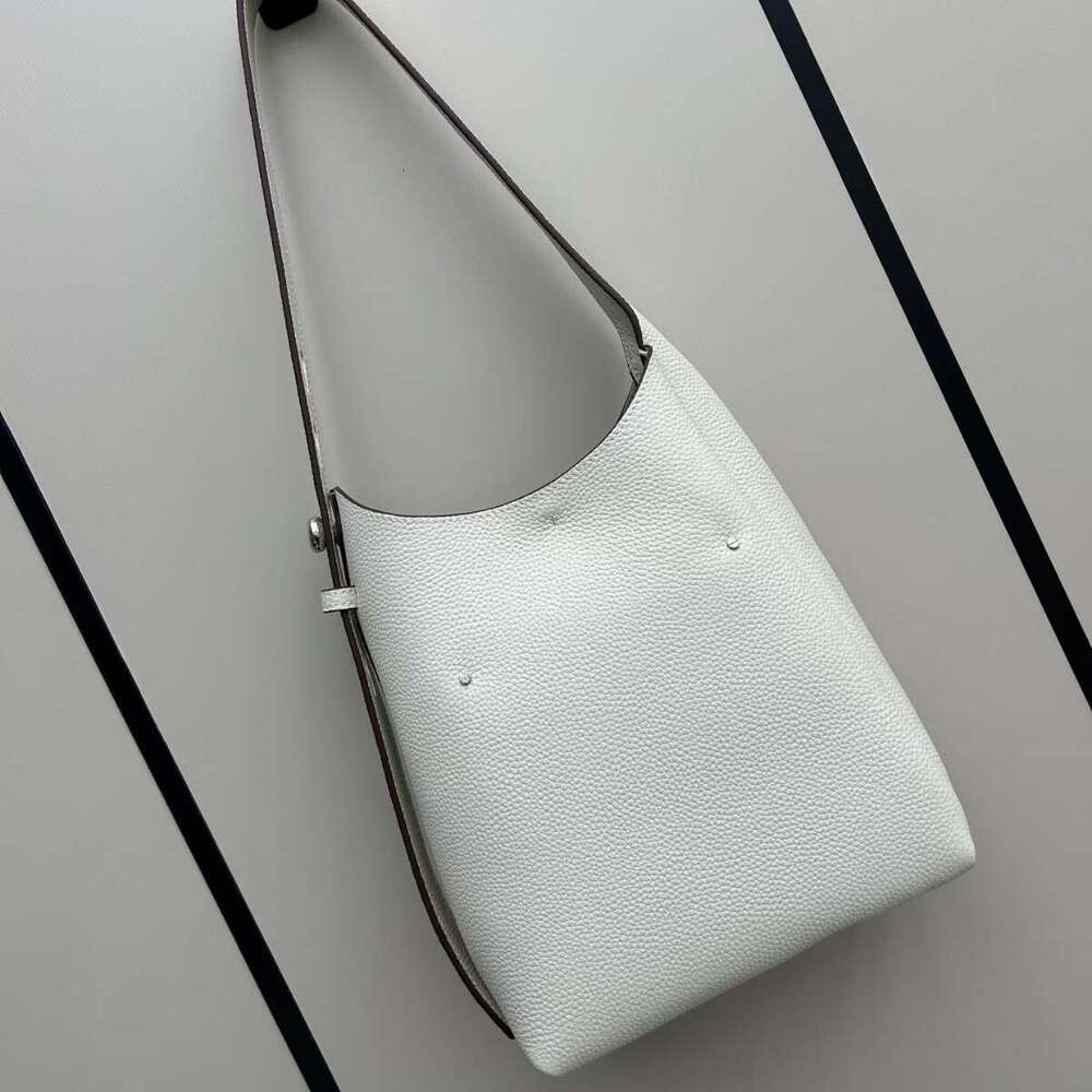 Women New Top Layer Cowhide Soft Leather Bucket Bag Trendy Ins Style Simple Design Versatile Casual Shoulder Crossbody Handbag SENYY