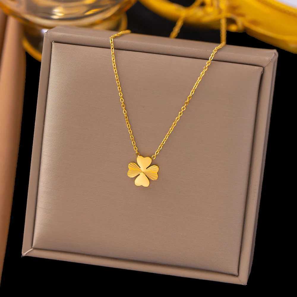 Stainl Steel Flower Pendant Necklace For Women Fashion Ladies Gold Color Clavicle Chain High Quality Jewelry Wedding Gifts X260516 - view 5