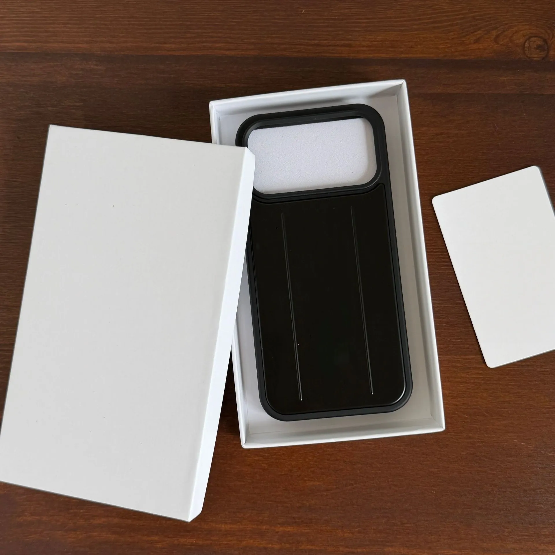 designer phone case suitcase designer Corrugated Stripe Aluminum Alloy Case for iPhone 17 plus 16 15 14 13 Pro Max TPU Titanium Magnetic Cover