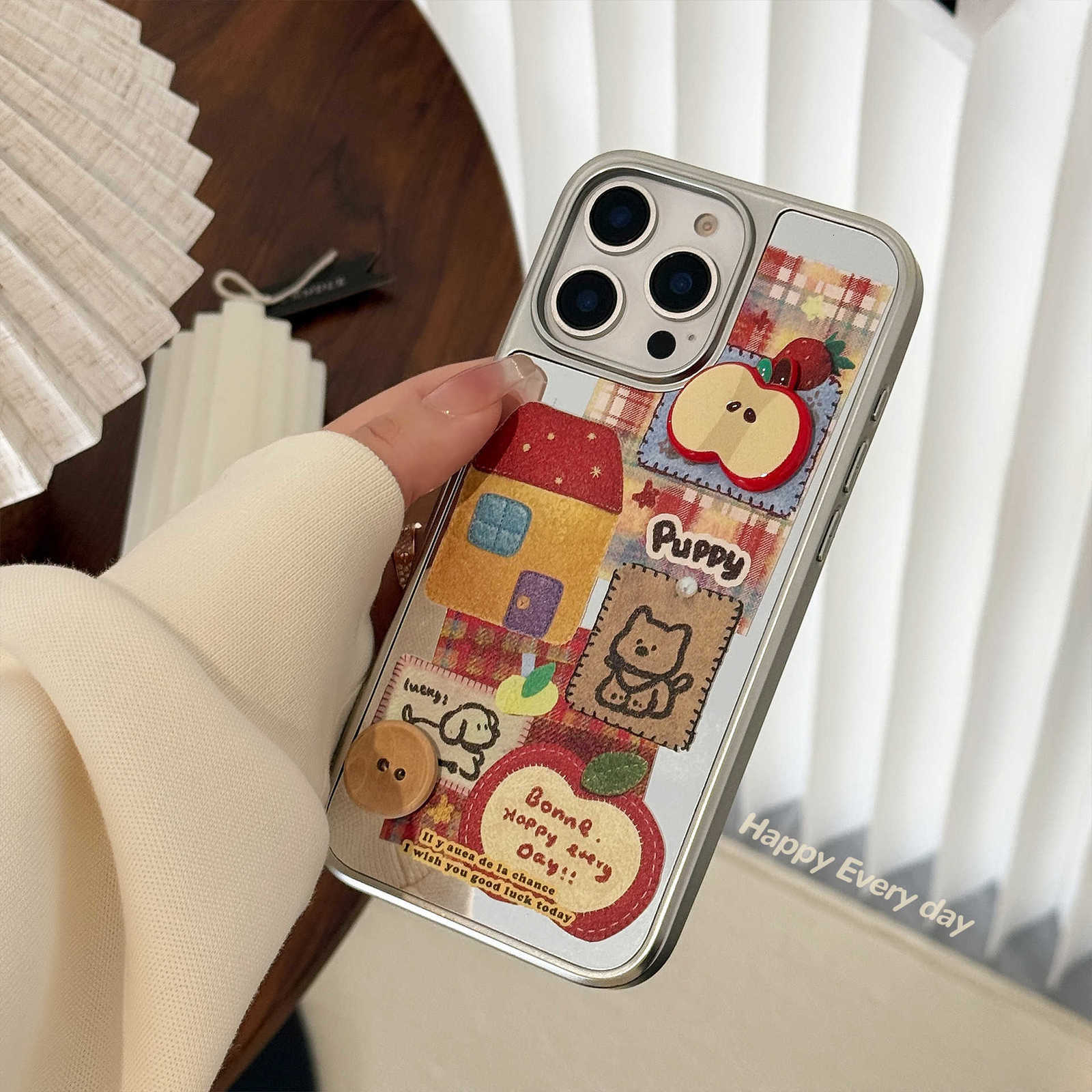 Three-dimensional red apple collage is suitable for iPhone 16 phone case, 17 Promax mirror surface, 13 pendant, 14 electroplating, 13th generation.J26