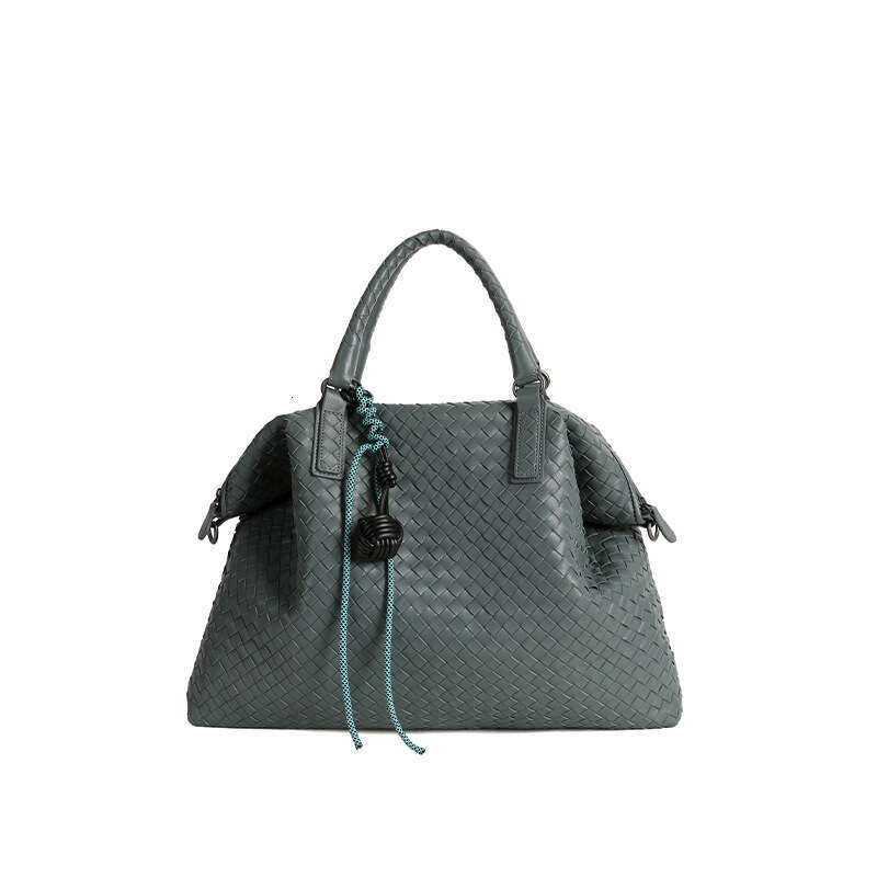 New Top Layer Sheepskin Woven Tote Bag Handmade Craft Large Capacity Wide Shoulder Strap Women Handheld Crossbody Fashion Bag SENYY