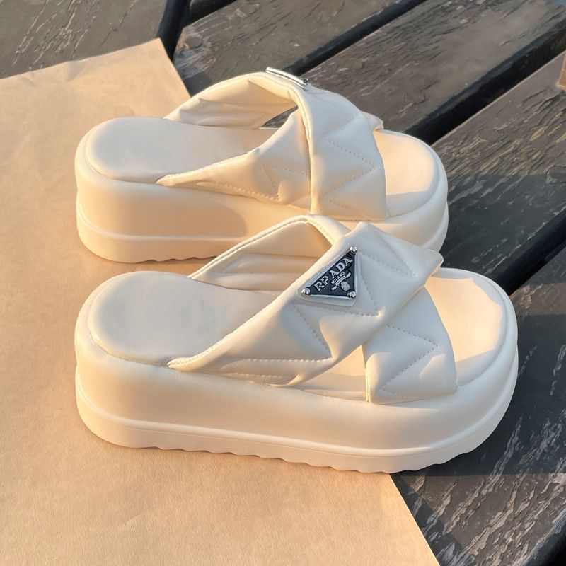 free shipping designer Slippers for woman outdoor breathable indoor slippers platform beach shoes 35-40