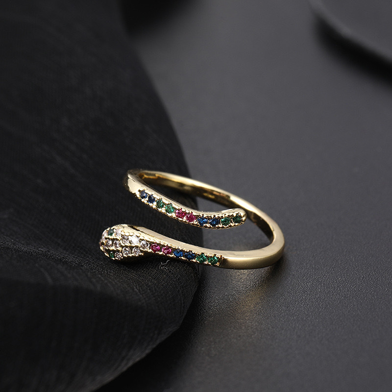 Classic Luxury Jewelry Women's Unique Split Ring With Zircon Retro Diamond Inlay Surrounding The Split Ring Brand Accessories Fashionable And Ele
