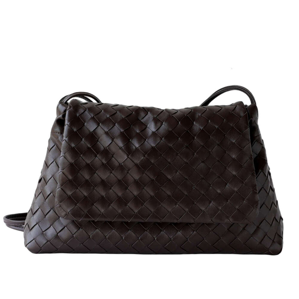 Luxury Niche High Quality Sheepskin Hand Woven Large Capacity Genuine Leather Bag Fashionable Retro Shoulder And Underarm For Women SENYY
