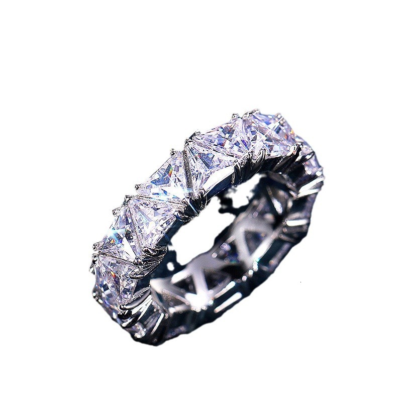 Designer Luxury Jewelry Classic Ring Full Diamond Single Row Triangular Zircon Ring Women's Creative Personalized Gift Ring Fashion Brand Accesso - view 6