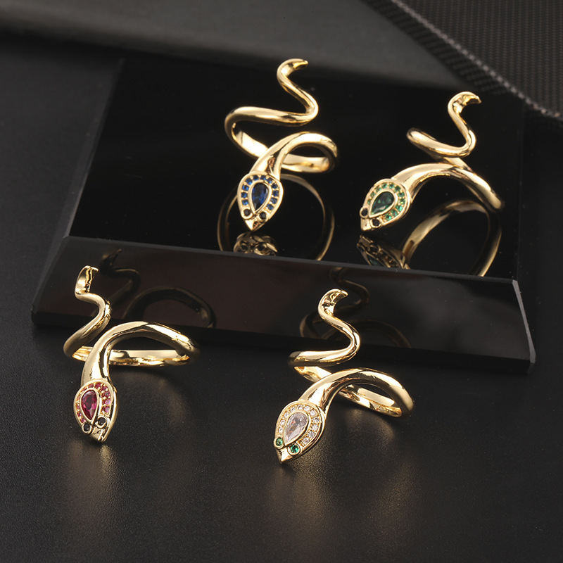 Classic Luxury Jewelry Women's Unique Split Ring With Zircon Retro Diamond Inlay Surrounding The Split Ring Brand Accessories Fashionable And Ele