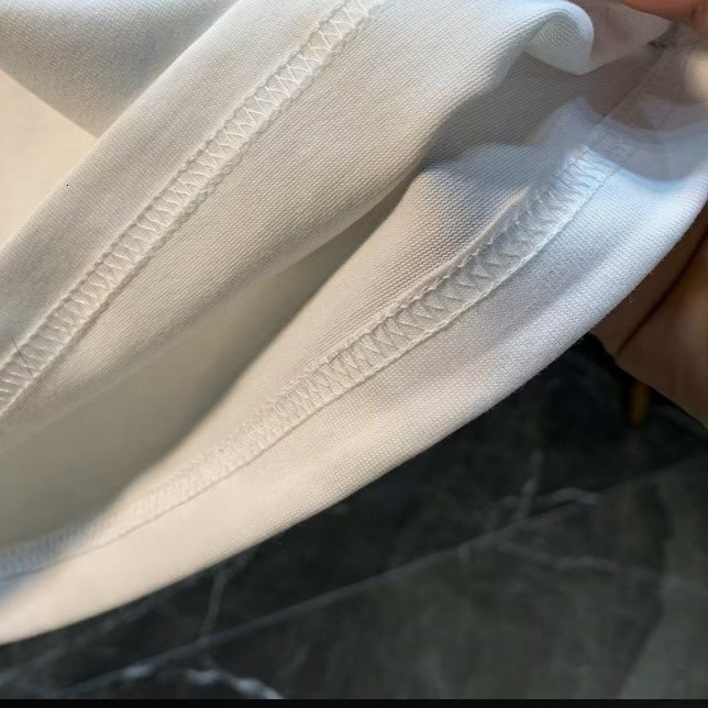 Designer T-shirt Luxury Men Outdoor Leisure Summer New Item Youth Fashion High-end Pattern Printing Pure Cotton Short Sleeved Loose Breathable Comfort