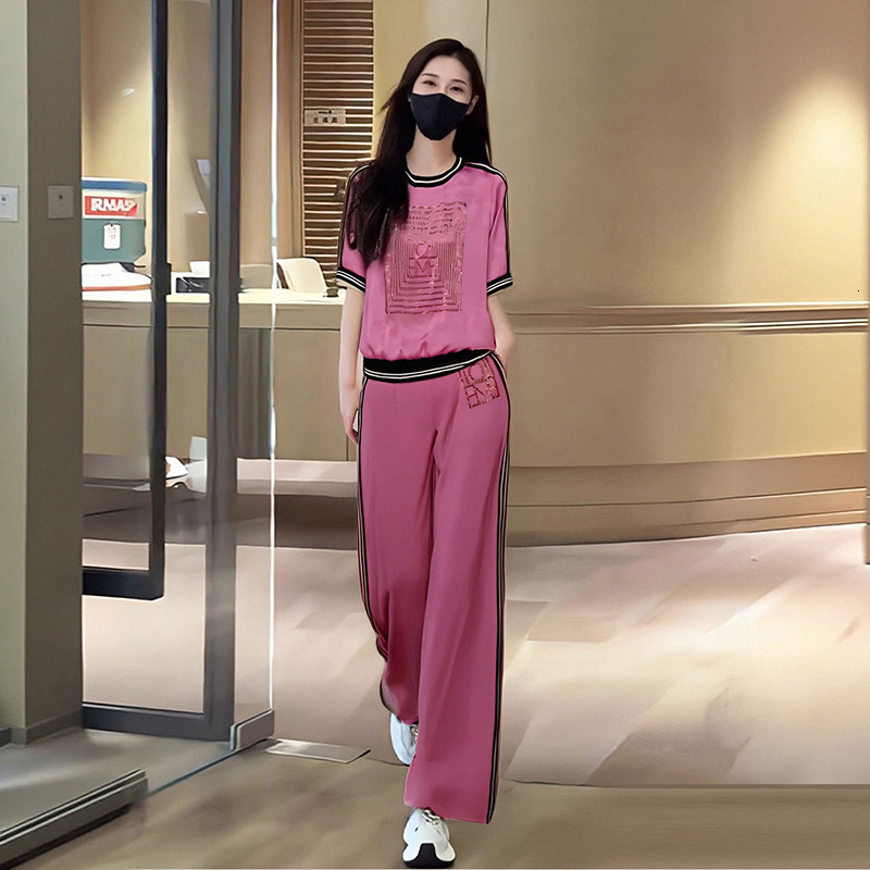 Designer Women's Set Rose pink fashion suit wo new design printed short sleeve and stylish straight leg pants outfit set Fashionable and high qua