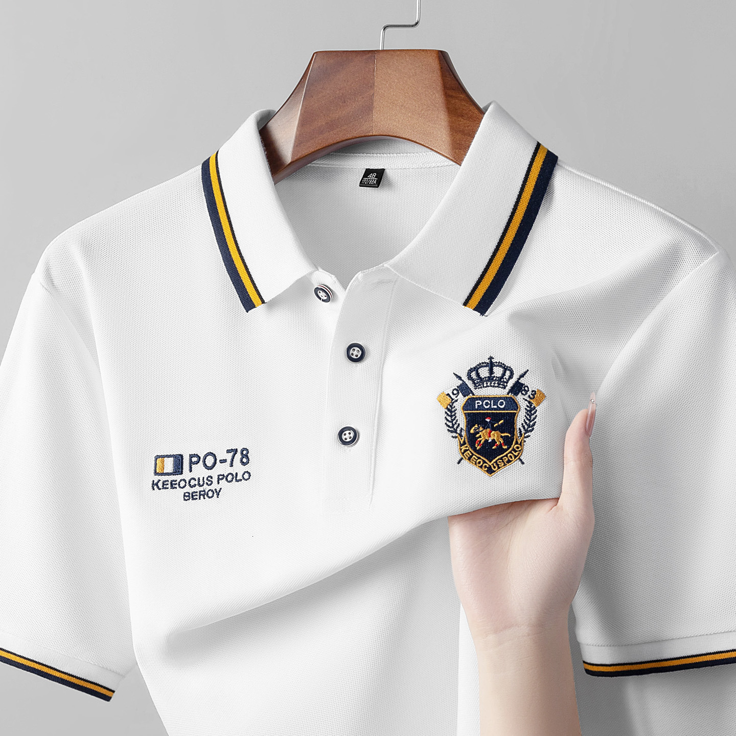 Luxury Men Designer Business Polo Shirt Hot Selling In Summer, Cool And Breathable Casual Collar Short Sleeved Light Colored Embroidery Outdoor Durabl