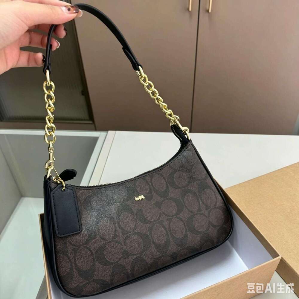 Luxury Designer Teri Crossbody 354 Luxury Womens Handbags 156 Chain Zipper Cherry Leather Shoulder Small Canvas Heart Print Crescent Underarm Bag