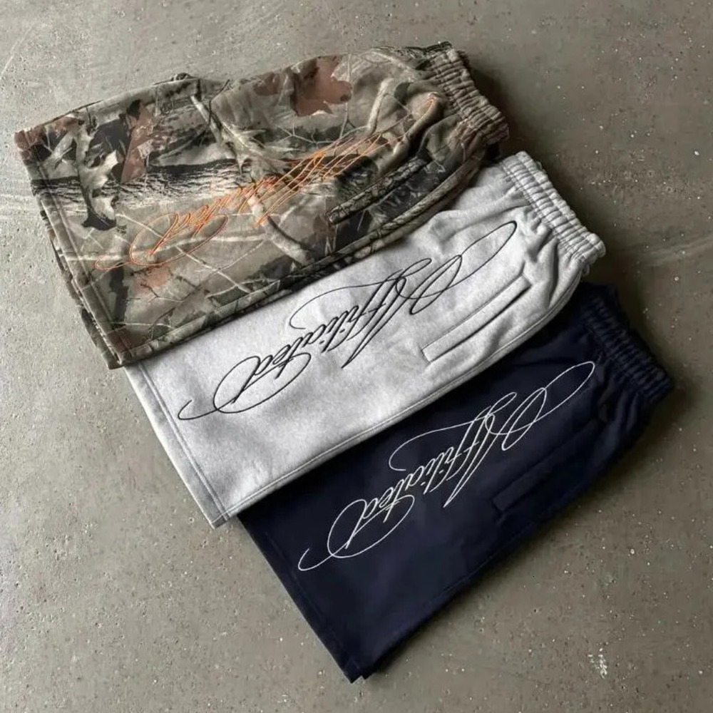 American Retro Streetwear Shorts Designer For Men Baggy Fit With Graffiti Letter Embroidery Hip Hop Style Summer Casual Basketball And Jogging Fashion