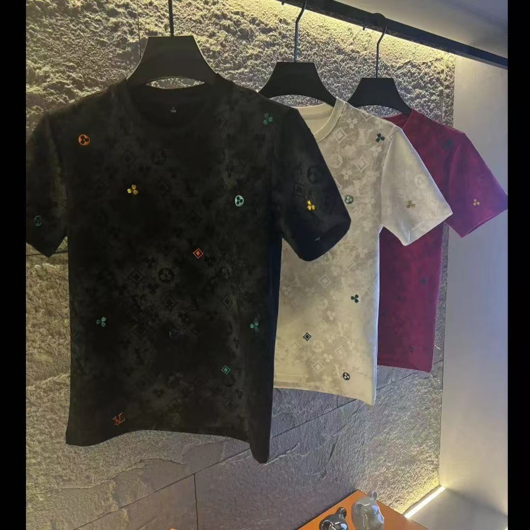 Luxury Brand Designer Mens Red Ice Silk Monogram Print Crew Neck Short Sleeve Tshirt 2026 Summer Cooling Sensation Lightweight Streetwear Casual Daily