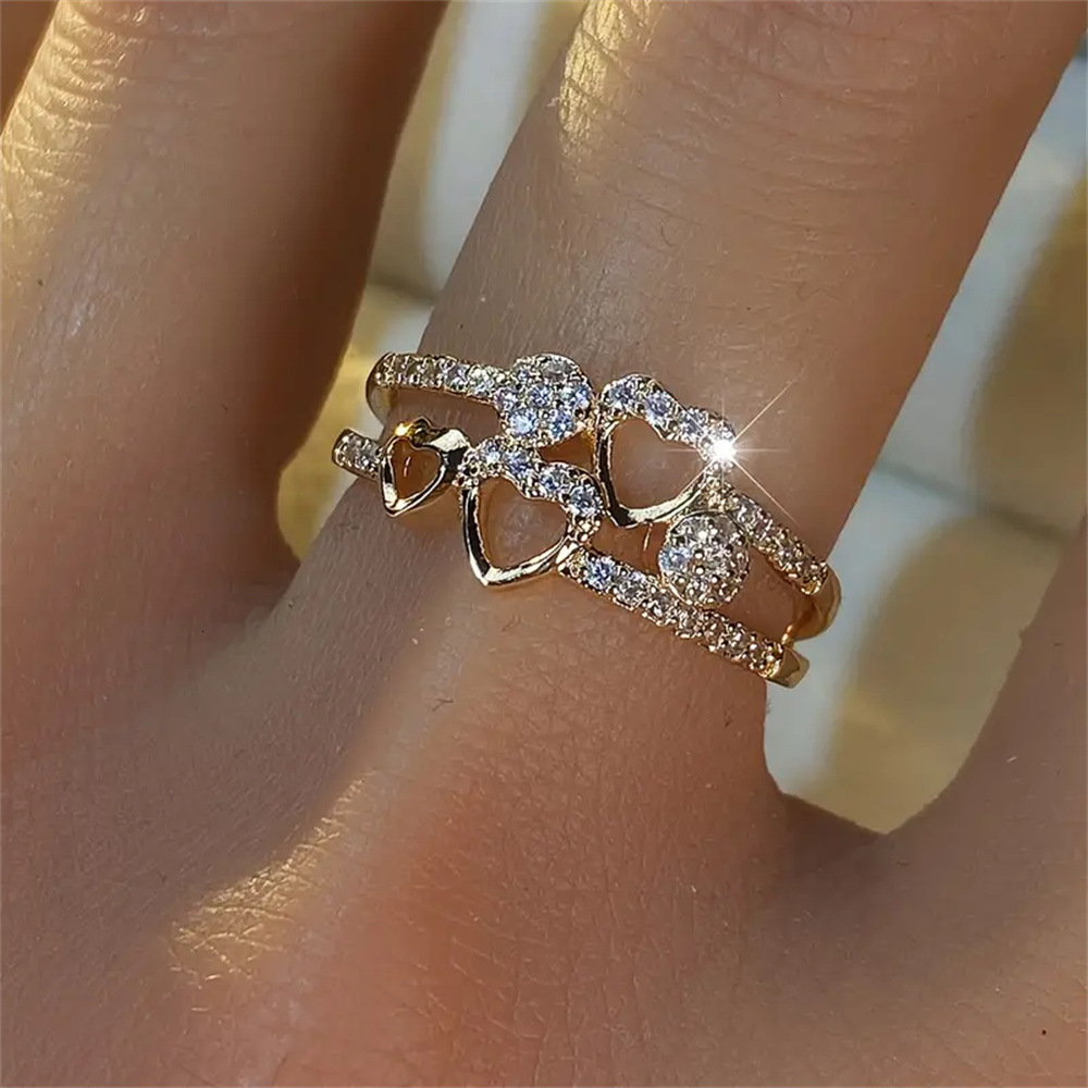 Designer Luxury Jewelry New Alloy Geometric Heart-shaped Ring Adjustable And High-quality Ring Women's Metal Jewelry Brand Accessories