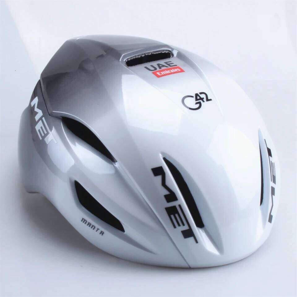 MET Manta Rresight Men's Cycling Helmet Bike Outdoor Sports Speed Skating MTB Safely Mountain Road Bicycle Riding Anniversary 26Y0518