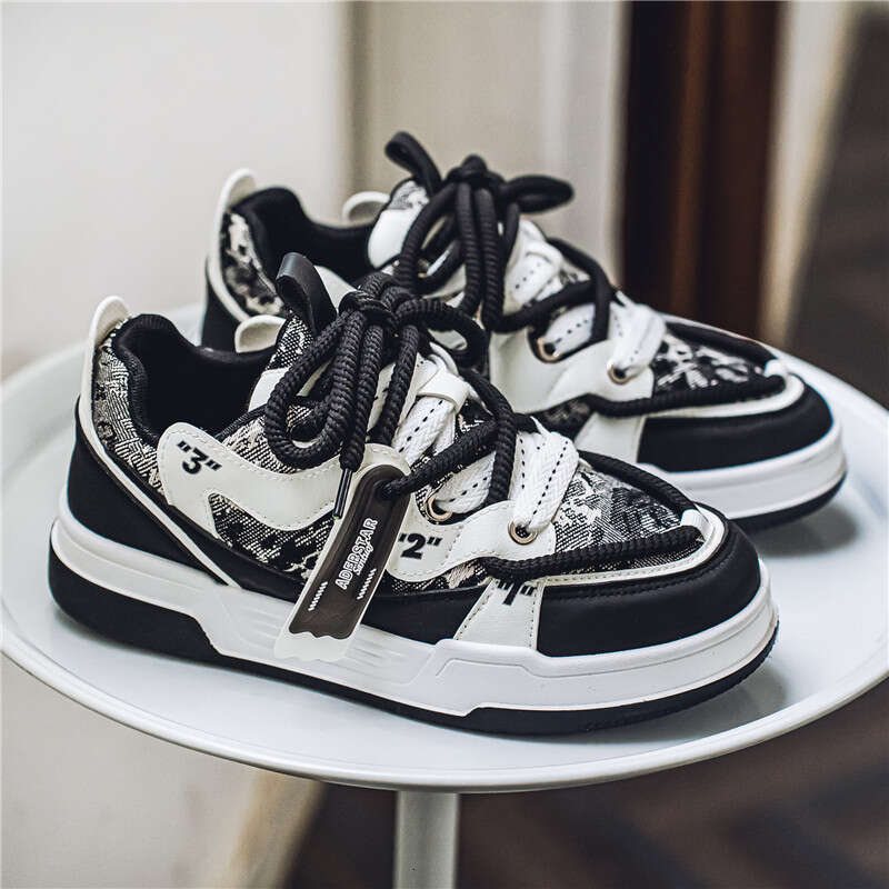 Men's Shoes Spring and Autumn New Style: Bright Red Retro Casual Sports Summer Height-Increasing Non-Slip Design Trendy Chunky Sneakers