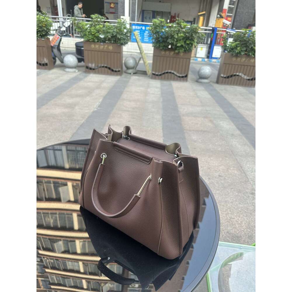 Top Layer Cowhide Genuine Leather Women Handbag Large Capacity Simple Crossbody Bag Spring New Korean Style Commuter Bag SENYY