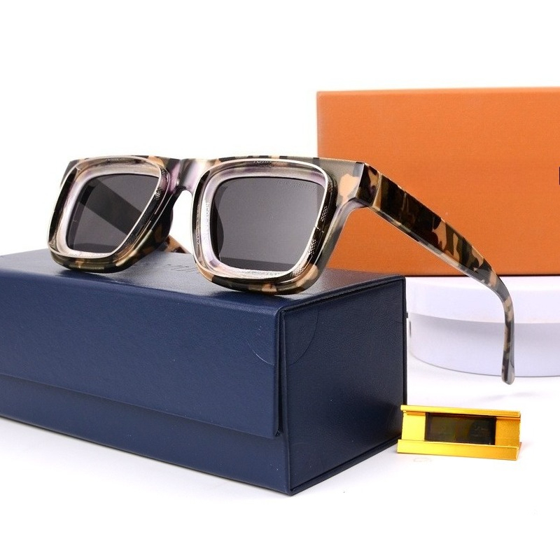 Designer Sunglasses Men Women Retro Thick Frame Sun Glasses Luxury Square Shades for Men Women Anti-UV Eyewear for Outdoor Daily Wear