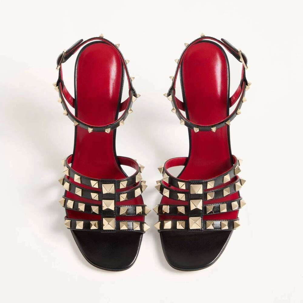 2026 Fashion Show New Single Button Strap High-heeled Open Toe Sandals with European and American Sexy Temperament Party Shoes