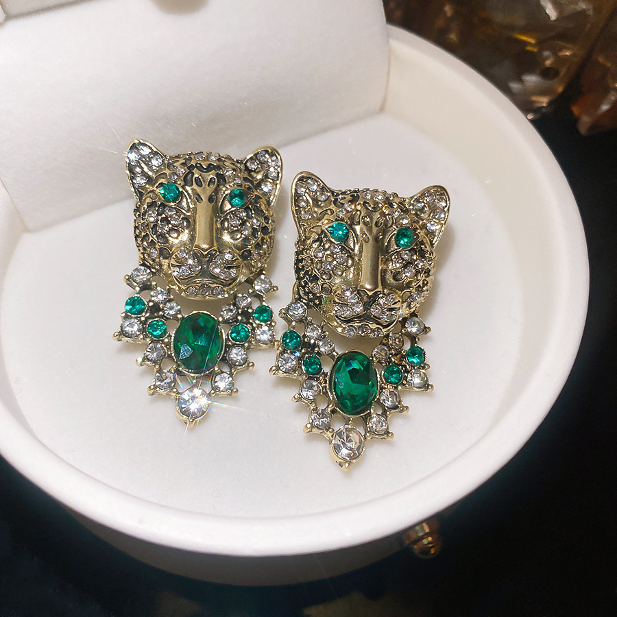 Vintage diamond-studded green crystal gemstone leopard head earrings with a high-end retro and stylish vibe - view 8