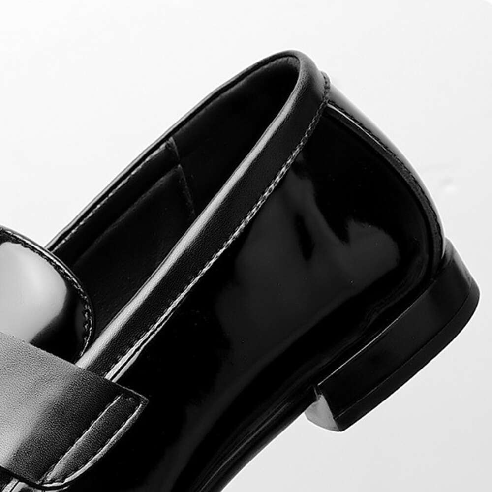 Loafers New Men's Patent Leather Glossy Casual Slip-On British Business Formal Shoes