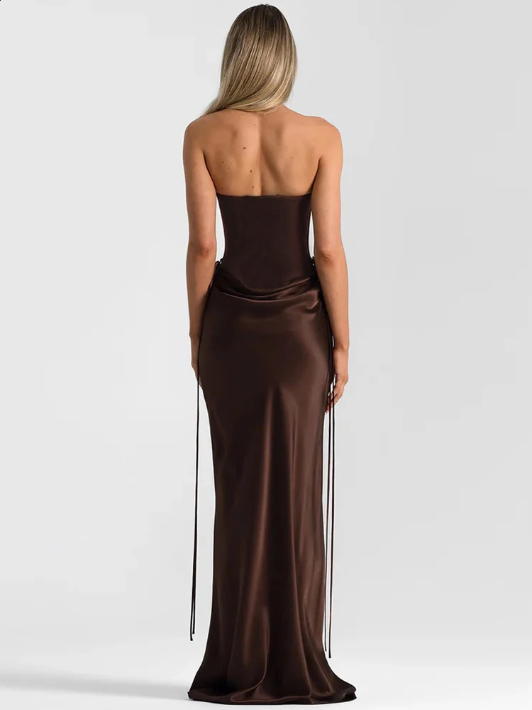Mozision Off-shoulder Backless Sexy Maxi Dress Women Gown Elegant Patchwork Strapless Sleeveless Bodycon Club Party Long Dress 260518 - view 4