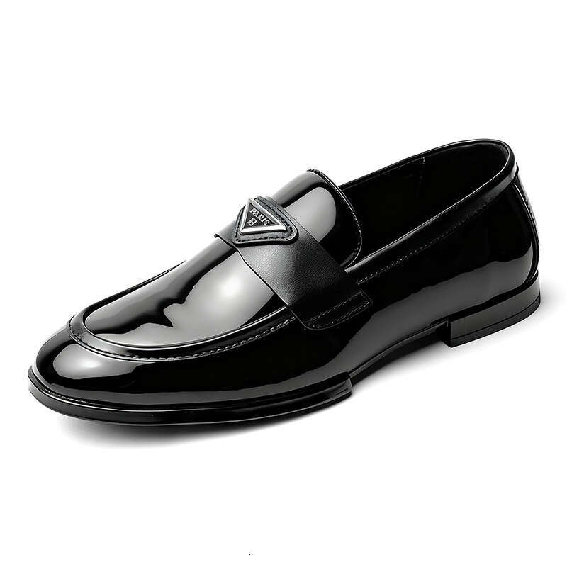 Loafers New Men's Patent Leather Glossy Casual Slip-On British Business Formal Shoes